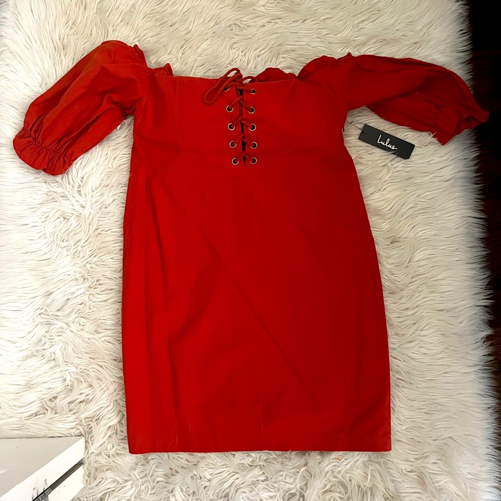Off the shoulder tie up dress